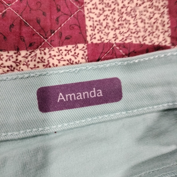 Gloria Vanderbilt jeans - Picture 4 of 6